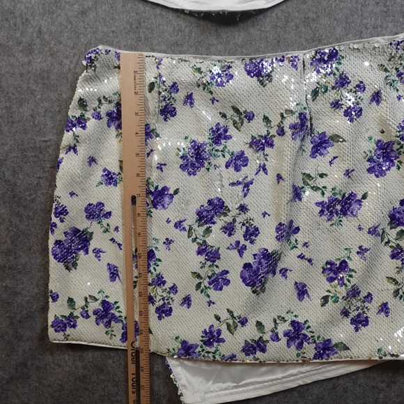 Majorelle Skirt Top Set Medium NWT Tamara Sequin Purple Butterfly Floral Cropped - Picture 8 of 16